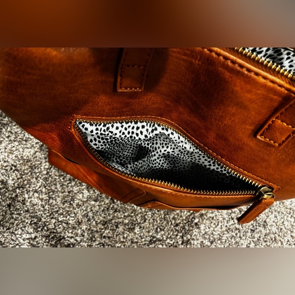 Antik Kraft Brown Backpack - Picture 4 of 4